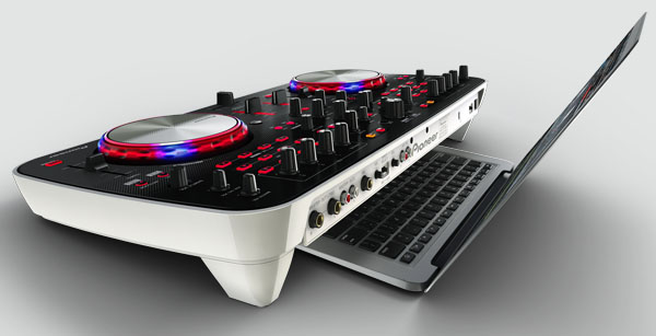 přehrávače | Pioneer DDJ ERGO, MIDI kontrolér | DISCO-SHOP.CZ